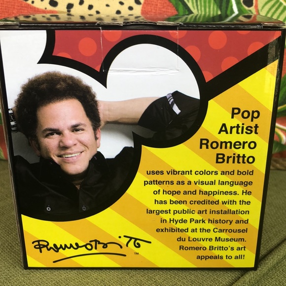 Britto Collectors Disney Tinkerbell Statue - Picture 4 of 5